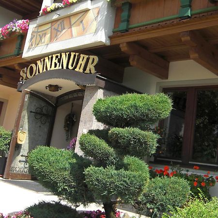 Hotel Sonnenuhr 크람사흐 외부 사진
