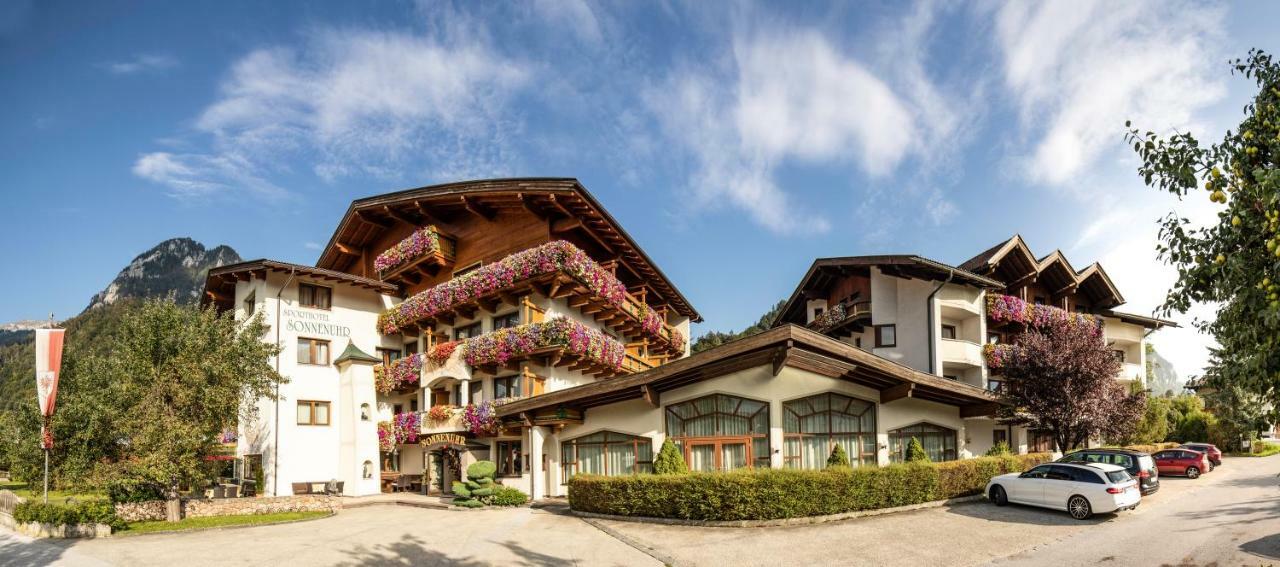 Hotel Sonnenuhr 크람사흐 외부 사진