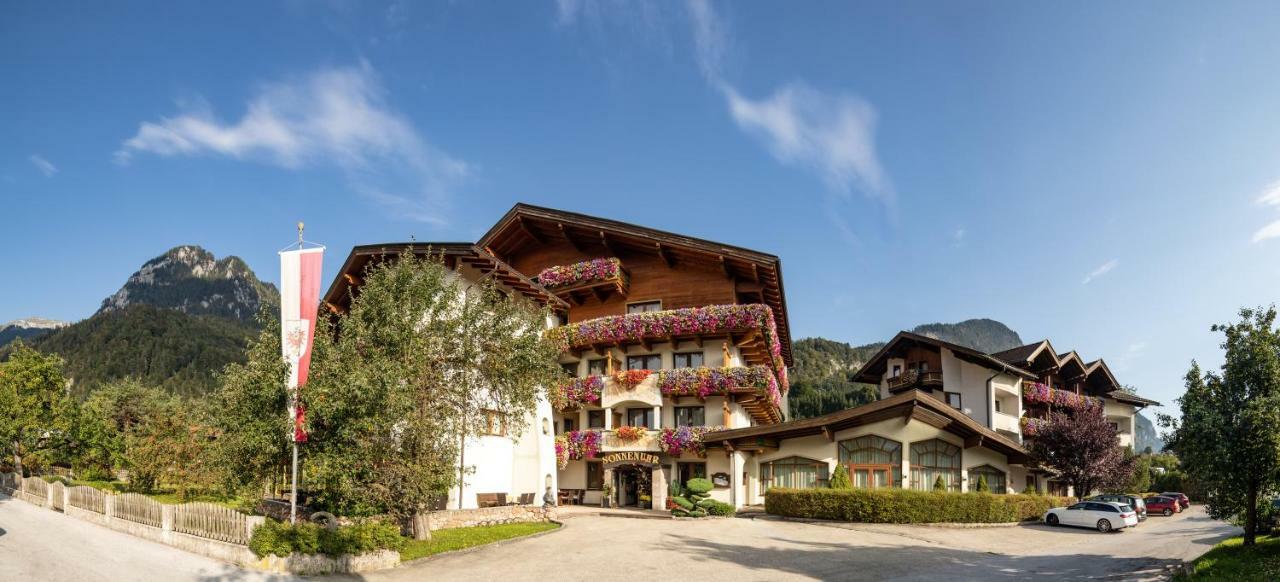 Hotel Sonnenuhr 크람사흐 외부 사진